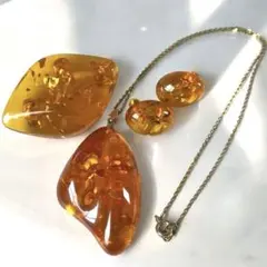 ヴィンテージ 超大粒 琥珀 ネックレス&ブローチ&イヤリング3点セット