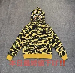 A BATHING APE シャークパーカー イエロー