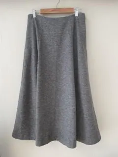 UNIQLOウールブレンドジャージー ボリュームスカート　Ｌ　グレー