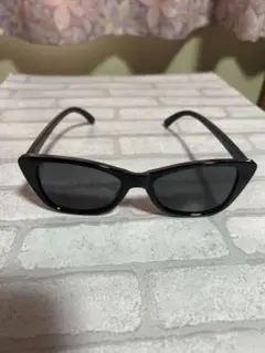 ブラックキャットアイサングラス　美品