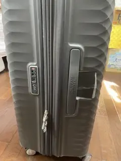 G*a様 最終値下げ❗AMERICAN TOURISTERキャリーケースおまけリ - メルカリ