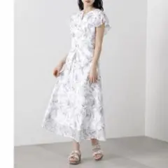 ジルバイジルスチュアート　シアースイサイフラワープリントワンピースのサムネイル
