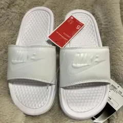 Nike WMNS BENASSI JDI サンダル 22cm