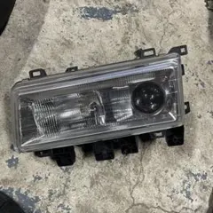 新品17スーパーグレート 右ヘッドライトASSY Yahoo!オークション -「三菱ふそう17スーパーグレート」(ヘッド