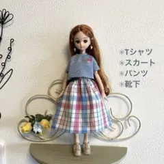 22㎝ドール服　4点セット　トップス　スカート　パンツ　靴下　ハンドメイド