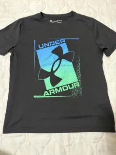 Under Armour HEATGEAR Tシャツ YLG ブラック