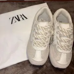 ZARA スニーカー　未使用