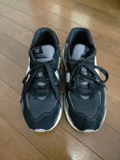 New Balance★スニーカー★黒/グレー★57/40★27cm★