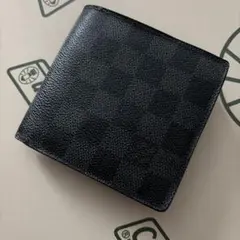 LOUIS VUITTON ダミエグラフィット二つ折財布のサムネイル