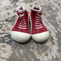 Baby Feet 赤いベビーシューズ