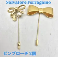ミ*ン様 n1515 Salvatore Ferragamo ピンブローチ 2個のサムネイル