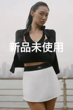 新品未使用未開封⭐︎alo yoga Alo Yoga Cropped Long Sleeve Top - メルカリ
