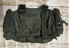 オリーブグリーン ボディバッグ