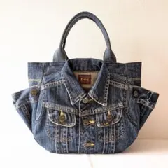 Item thumbnail for item 439245ee-ea83-4477-9f1e-aec32129a3de