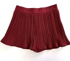 新品タグ付き　ZARA バーガンディ プリーツキュロットスカート