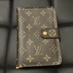 2025年最新】ヴィトン ポルト パピエ ジップ 未使用の人気アイテム