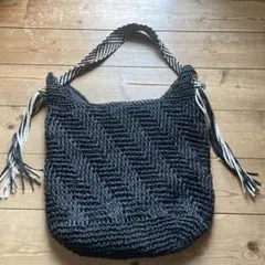 Item thumbnail for item ce9cf701-44d0-4405-b187-a15ab6c2cf52