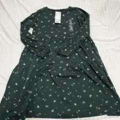 UNIQLO 花柄長袖ワンピース 140cm