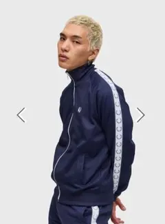 Item thumbnail for item 430f3742-d786-41a0-a9ac-41646026b3f0