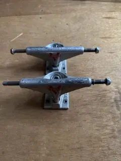 Item thumbnail for item 325fc2d3-c96b-45ef-9f68-5db1ff9e0df8