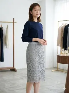 JUSGLITTY ジャスグリッティー 花柄レース タイトスカートのサムネイル