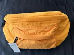 【 未使用品 】 GU ボディバッグ (オレンジ)