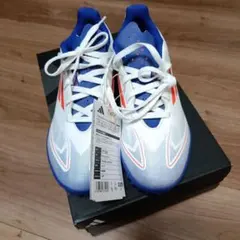 サッカーシューズ　22.0cm