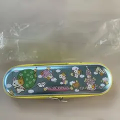 平成レトロ　さみしがり屋　こねこねこにゃん。　缶ペンケースのサムネイル