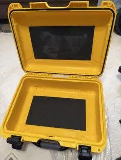 未使用品 NANUK ナヌーク935 防水ハードケース NK935Y イエロー - メルカリ