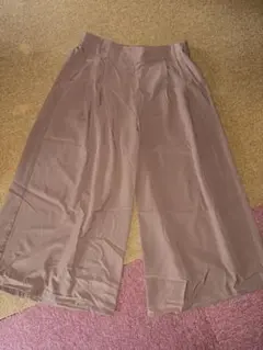 lutique ワイドパンツ LL ベージュ ゴム　ゆったり　シワあり