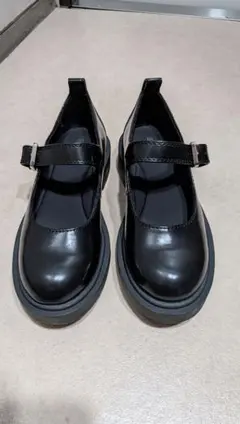 ZARA メリージェーン ブラックのサムネイル