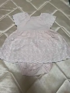 ベビー　ピンク フリル袖 ロンパース　ワンピース
