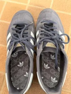 adidas SPEZIAL ネイビー/ホワイト スニーカー