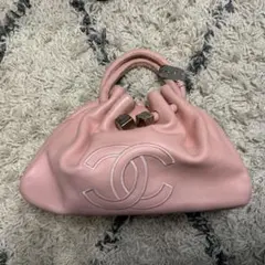 CHANEL エナメル チェーンショルダーバッグ ピンク - メルカリ