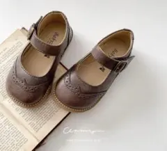 babyzzam ラウンドステッチシューズ