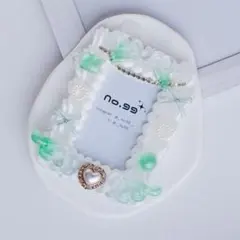 ホイップデコ　トレカケース　硬質カードケース　B8 白　緑