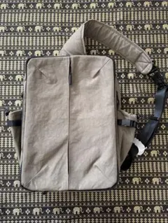 piuno 多機能スリングバッグ「ATTIV」