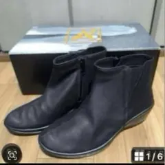 アルコペディコ　レザーショートブーツ 黒 ジッパー付き