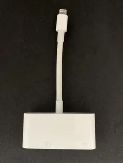 iPhone対応ライトニング - VGAアダプタ（MD825AM）