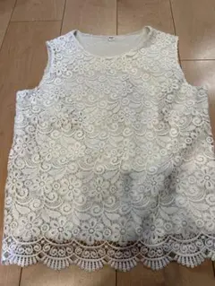 ユニクロ　レース　ノースリーブ　トップス