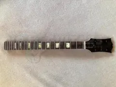 Item thumbnail for item fd0d5534-2ce5-40e8-8078-d1838299db76