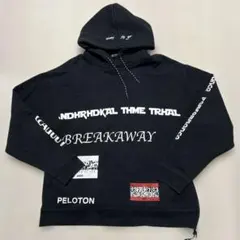 NUMERALSパーカー