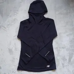【New Balance】 フード付きランニングトップス　Мサイズ