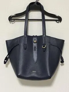 フルラ　FURLA　トートバッグ　巾着　ネット　ホーボーのサムネイル