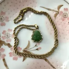 翡翠風仏像 ペンダント ネックレス