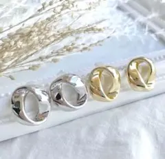 【大大SALE】ツイストピアス　イヤリング　シルバー925