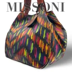 【美品】ミッソーニ　トートバッグ　ロゴチャーム　マルチカラー総柄　肩掛け　大容量のサムネイル