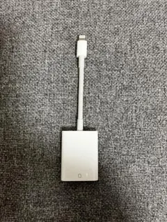 Lightningケーブル　SDカードリーダー　純正