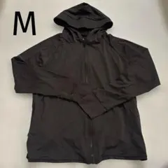 ラッシュガード　長袖　レディース　M ブラック　フード　ポケット付き