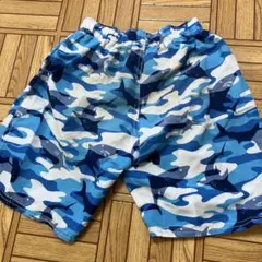 サメ柄迷彩デザイン水着 130サイズ